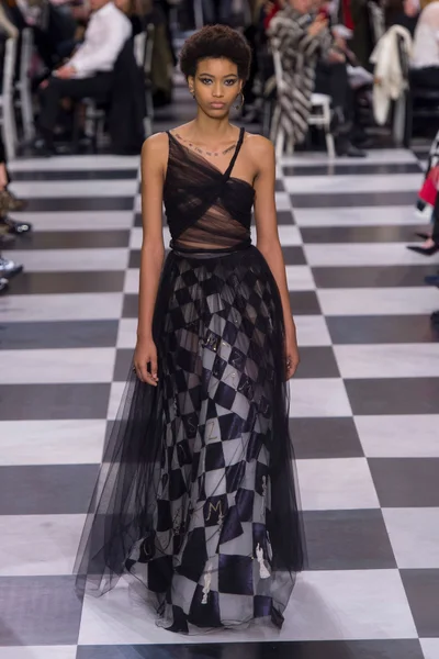 Look 22
